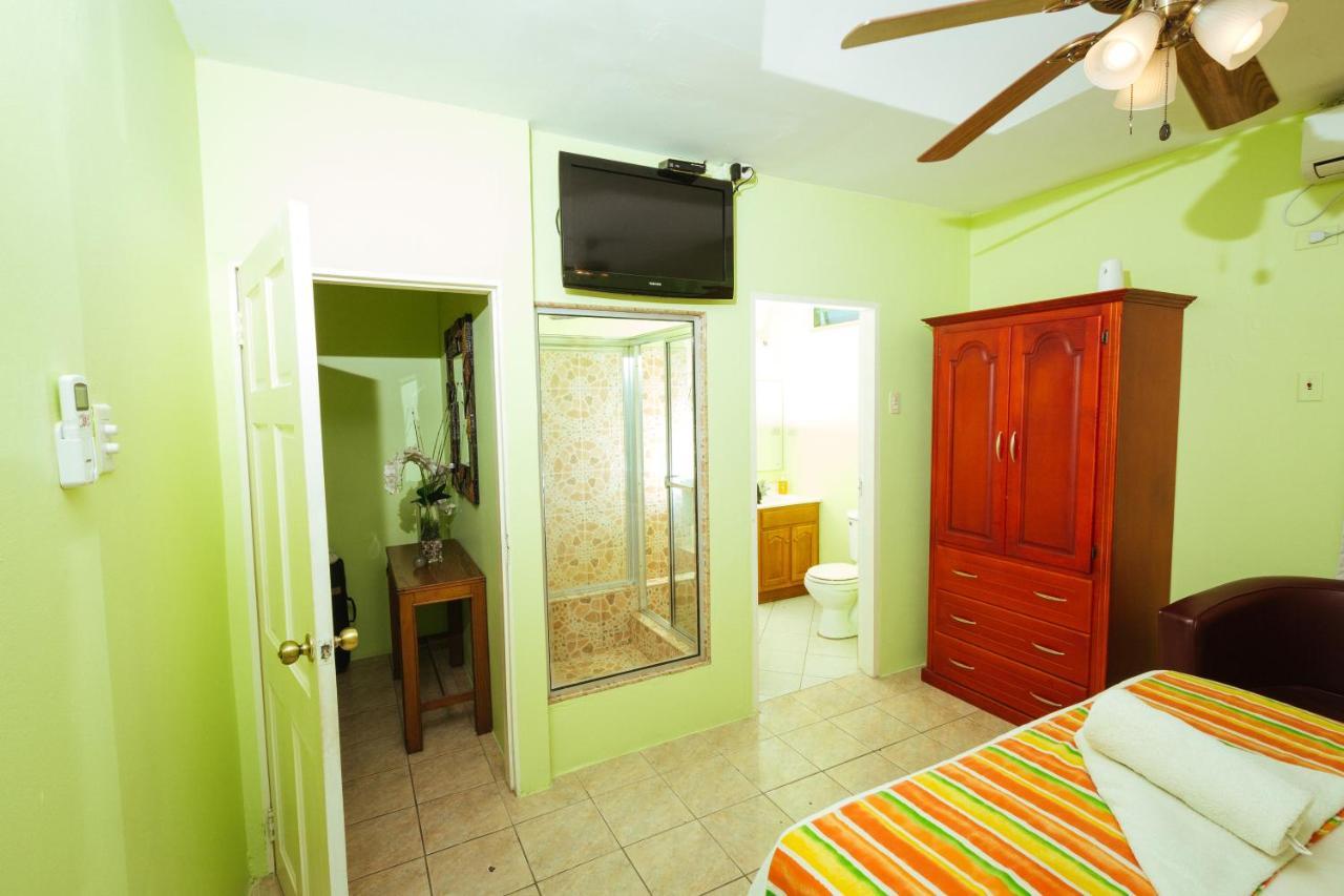 Beverly'S Oasis Suites Scarborough Exteriör bild